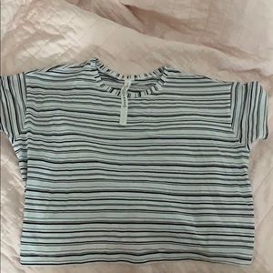 Lululemon tshirt!